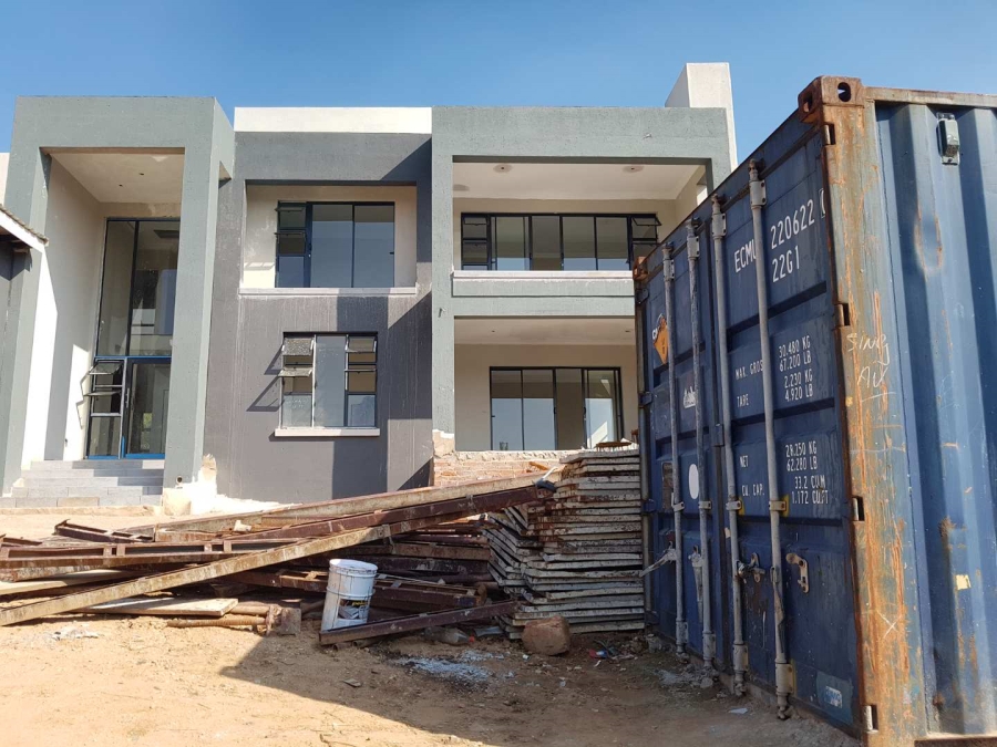 5 Bedroom Property for Sale in Montana Gauteng