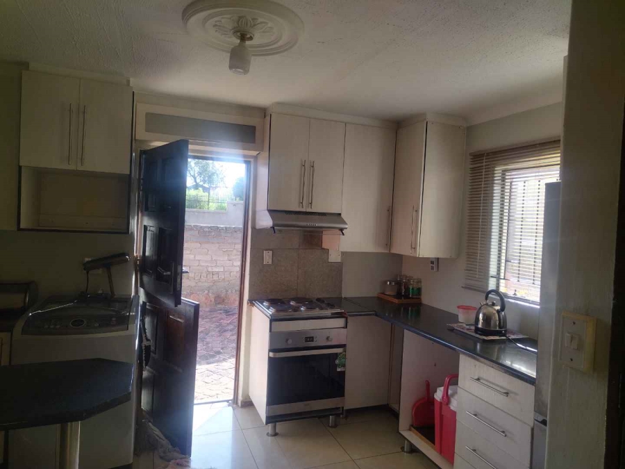 To Let 2 Bedroom Property for Rent in Soshanguve M Gauteng