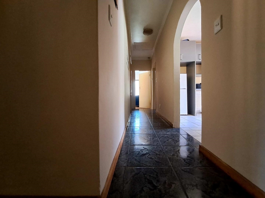 To Let 4 Bedroom Property for Rent in Heuweloord Gauteng