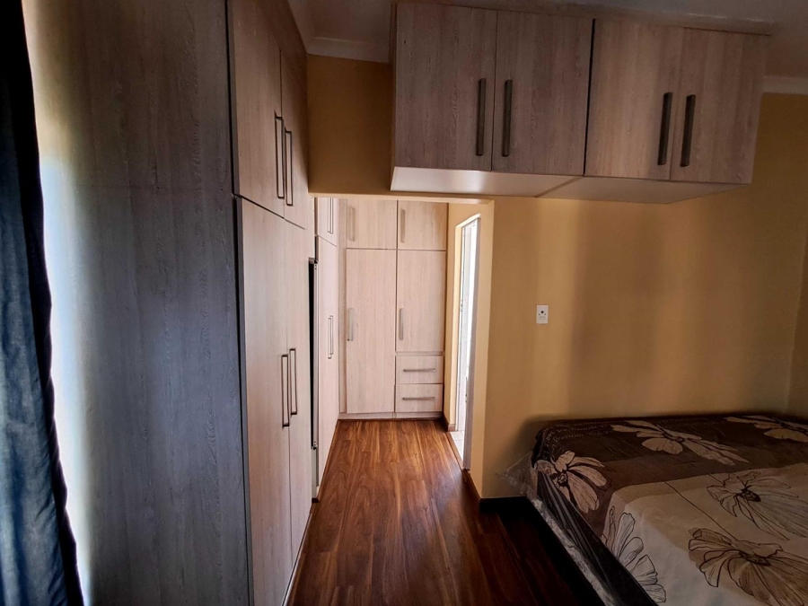 To Let 4 Bedroom Property for Rent in Heuweloord Gauteng