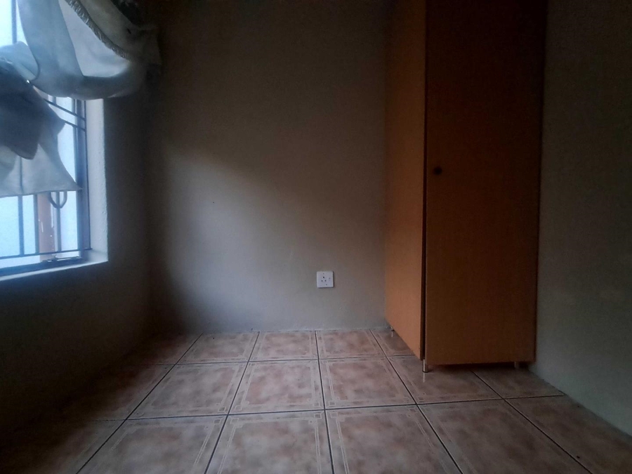 To Let 3 Bedroom Property for Rent in Olievenhoutbosch A H Gauteng