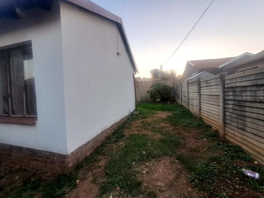 To Let 3 Bedroom Property for Rent in Olievenhoutbosch A H Gauteng