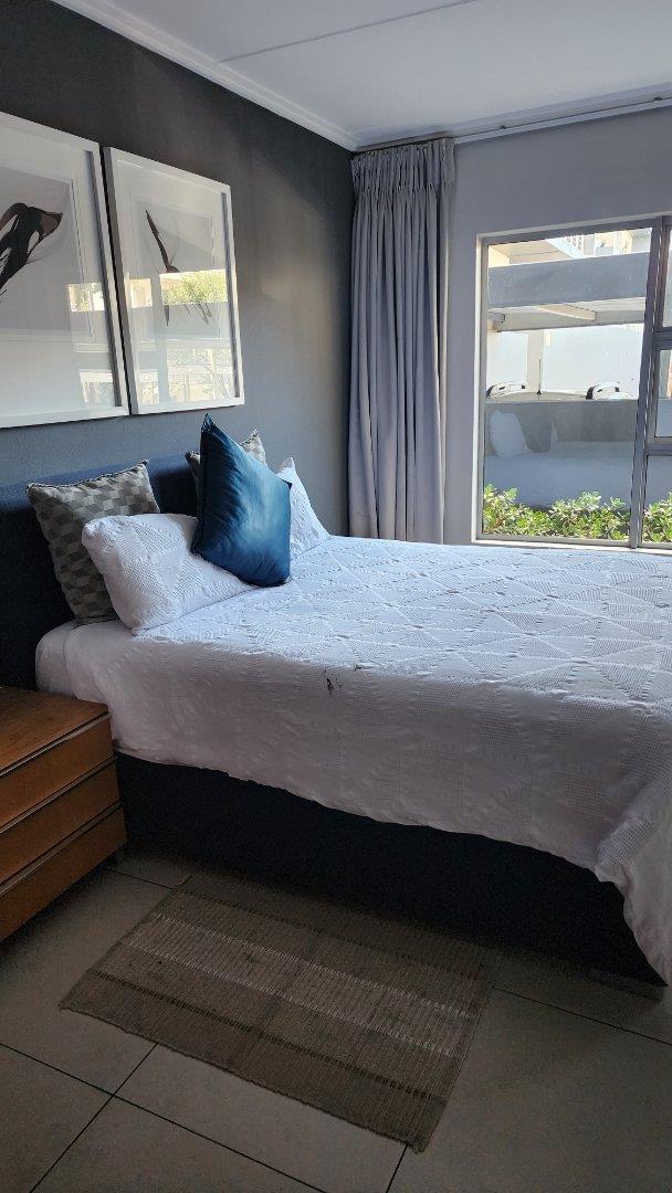 To Let 2 Bedroom Property for Rent in Sandown Gauteng