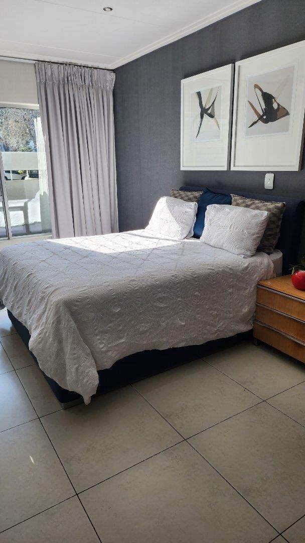 To Let 2 Bedroom Property for Rent in Sandown Gauteng
