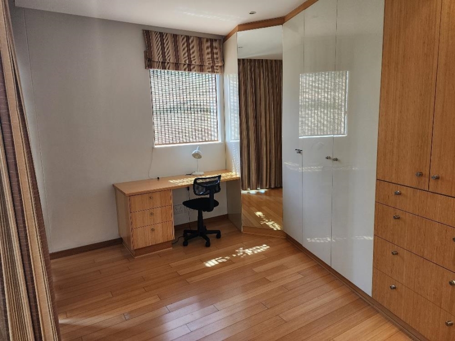 To Let 1 Bedroom Property for Rent in Sandton Central Gauteng