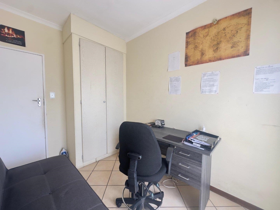 2 Bedroom Property for Sale in Equestria Gauteng