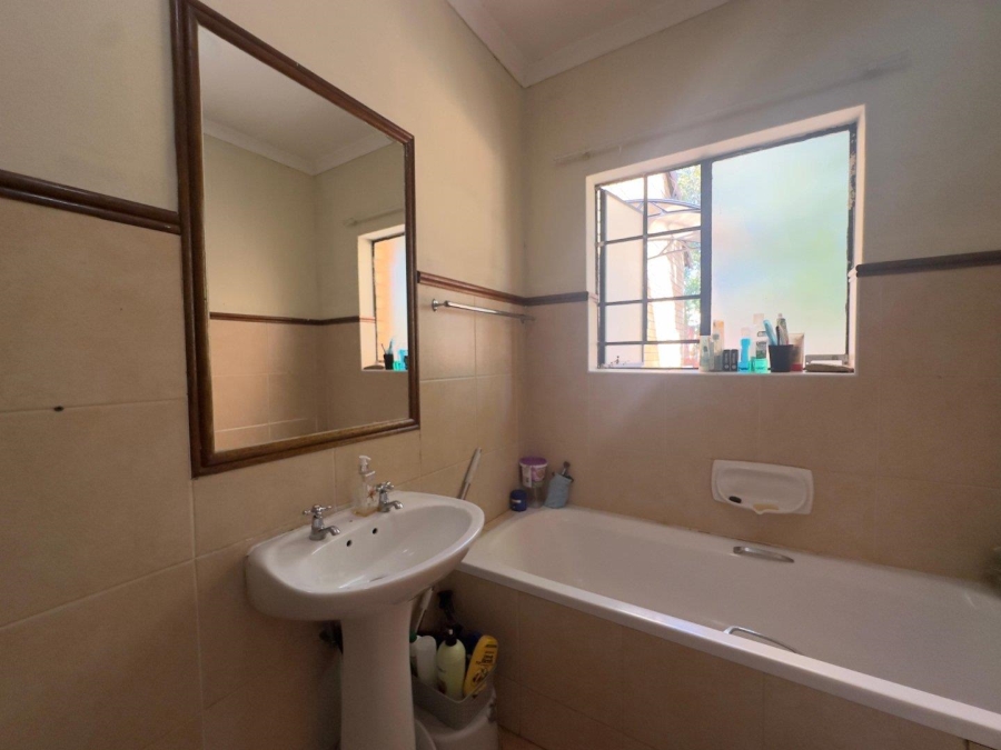 2 Bedroom Property for Sale in Equestria Gauteng