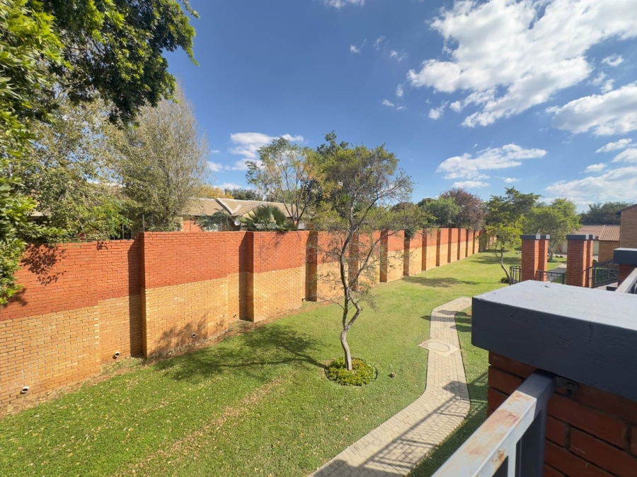 2 Bedroom Property for Sale in Equestria Gauteng