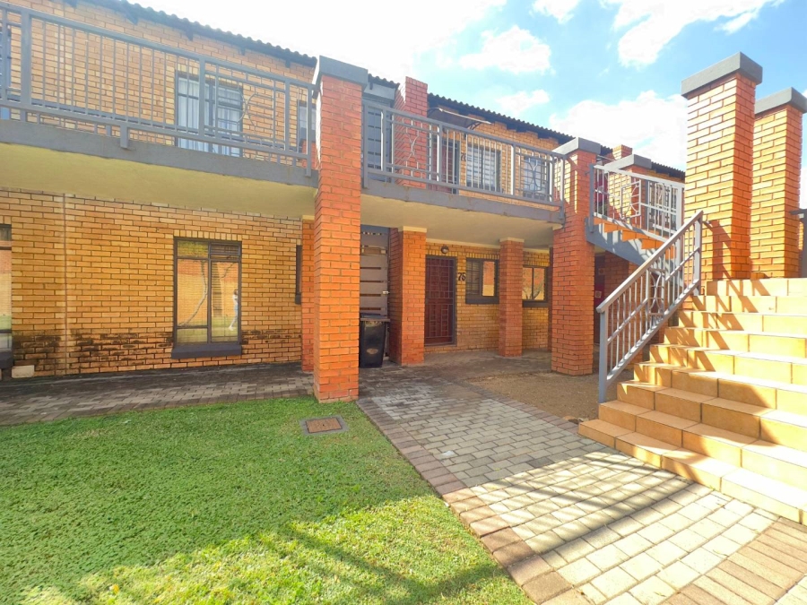 2 Bedroom Property for Sale in Equestria Gauteng