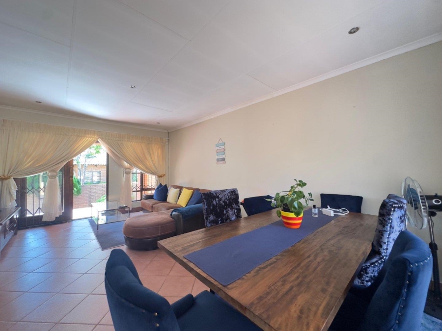 2 Bedroom Property for Sale in Mooikloof Ridge Gauteng