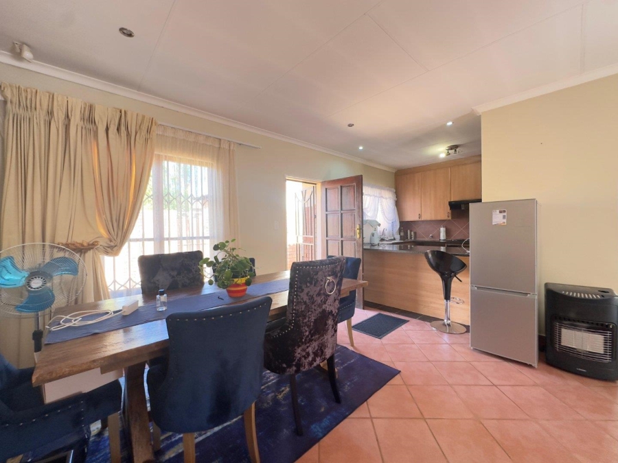 2 Bedroom Property for Sale in Mooikloof Ridge Gauteng