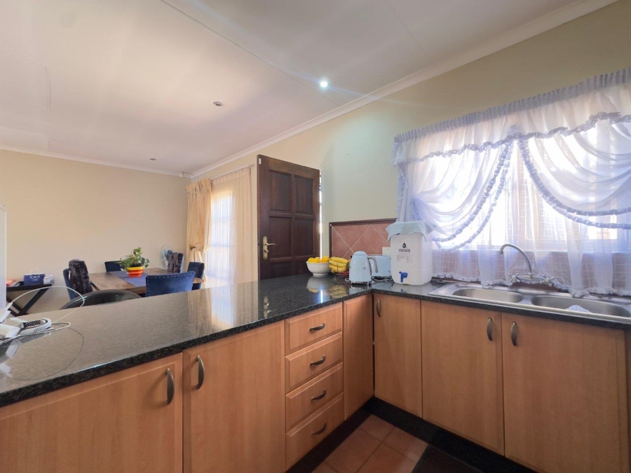 2 Bedroom Property for Sale in Mooikloof Ridge Gauteng