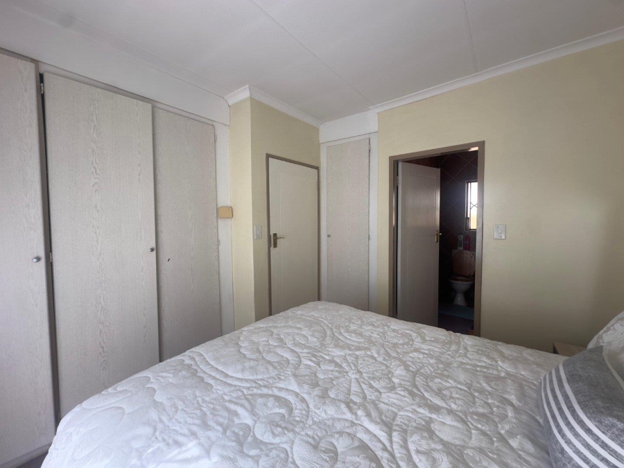 2 Bedroom Property for Sale in Mooikloof Ridge Gauteng