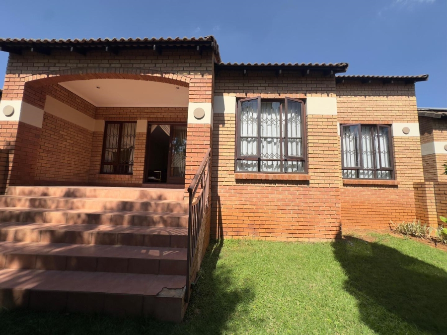 2 Bedroom Property for Sale in Mooikloof Ridge Gauteng