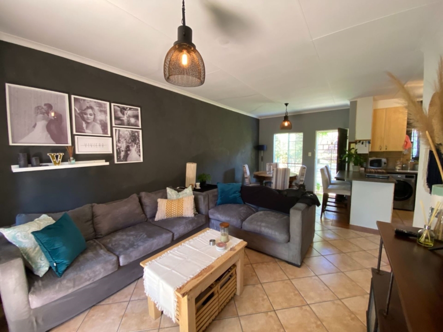 2 Bedroom Property for Sale in Equestria Gauteng