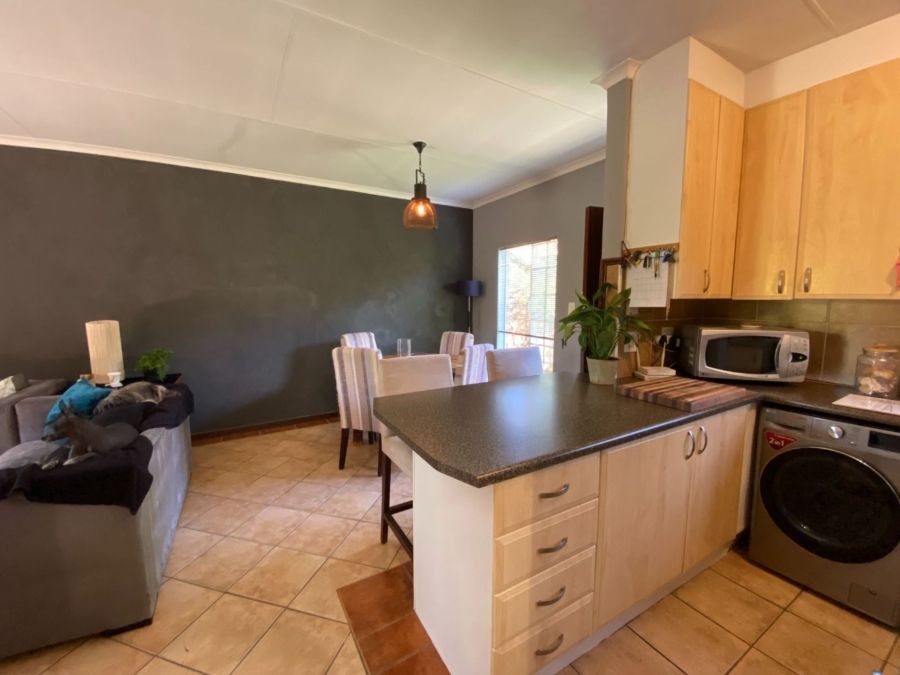 2 Bedroom Property for Sale in Equestria Gauteng