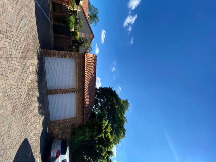 2 Bedroom Property for Sale in Equestria Gauteng