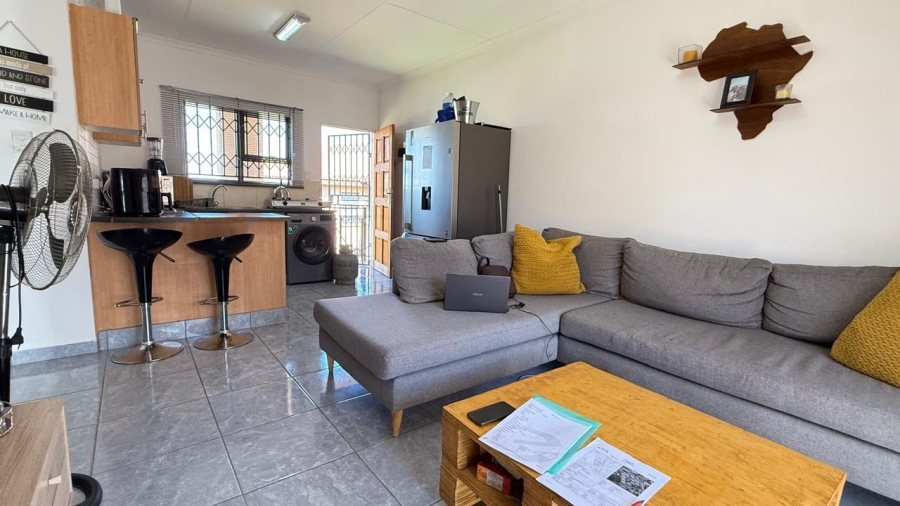 2 Bedroom Property for Sale in Groblerpark Gauteng