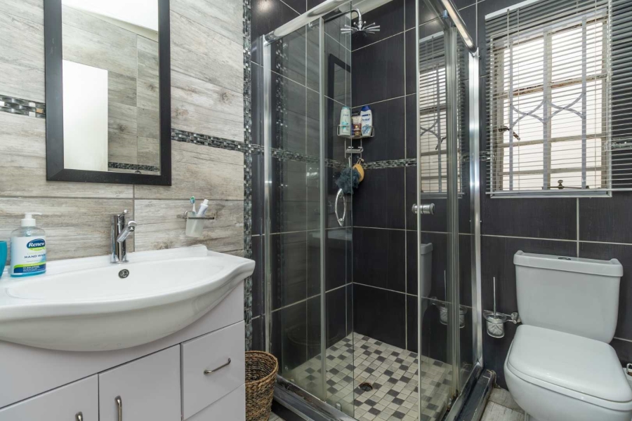 2 Bedroom Property for Sale in Bergbron Gauteng