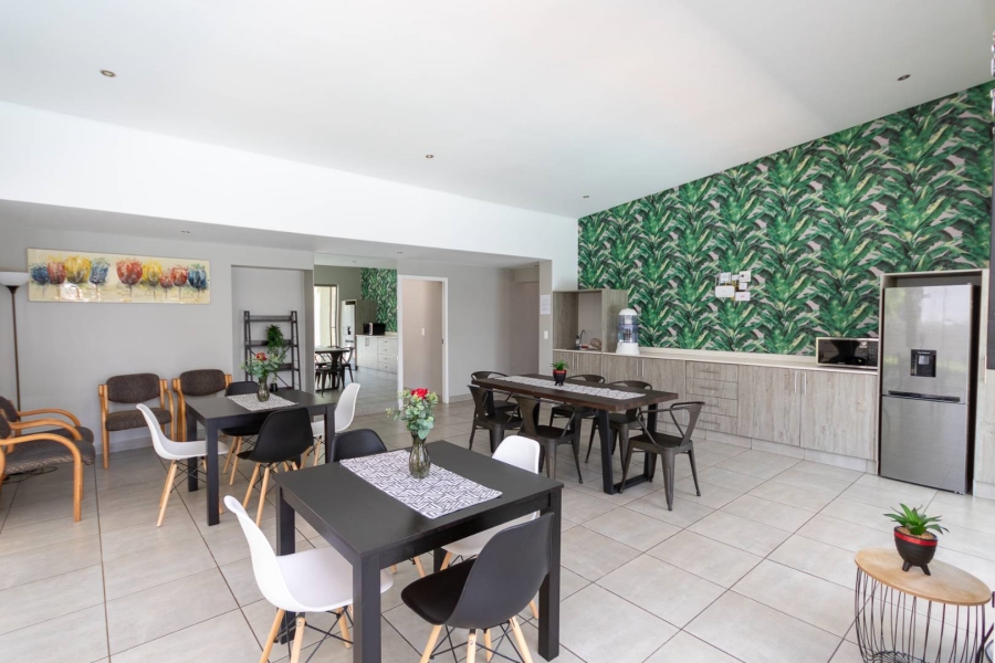 2 Bedroom Property for Sale in Broadacres Gauteng