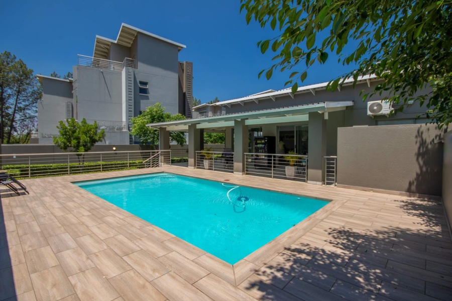 2 Bedroom Property for Sale in Broadacres Gauteng