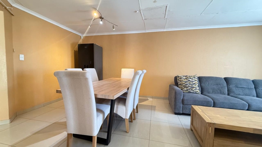 3 Bedroom Property for Sale in Little Falls Gauteng