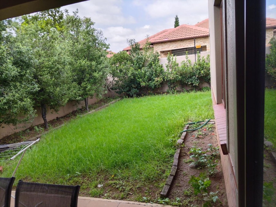To Let 4 Bedroom Property for Rent in Noordwyk Gauteng