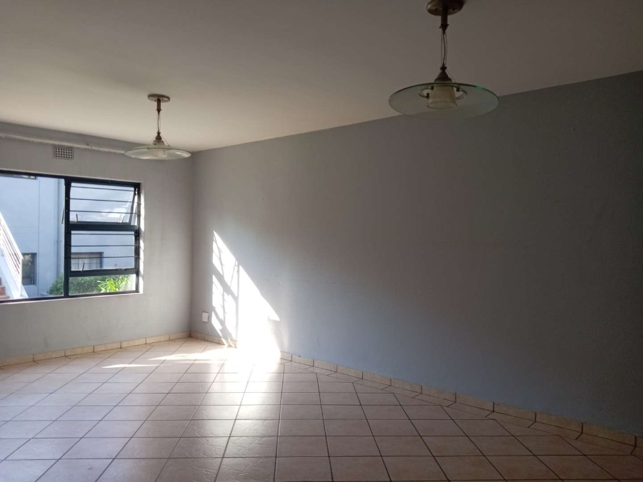 To Let 2 Bedroom Property for Rent in Bedfordview Gauteng