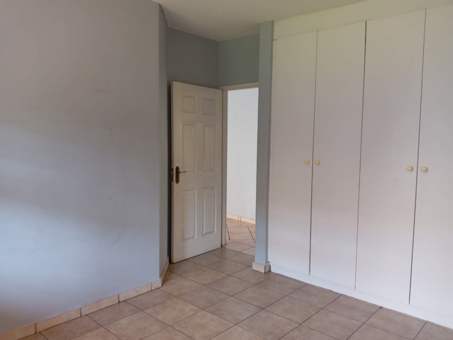 To Let 2 Bedroom Property for Rent in Bedfordview Gauteng