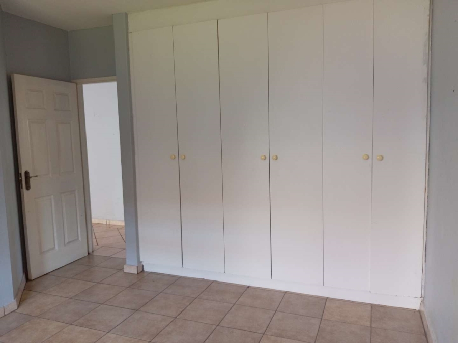 To Let 2 Bedroom Property for Rent in Bedfordview Gauteng