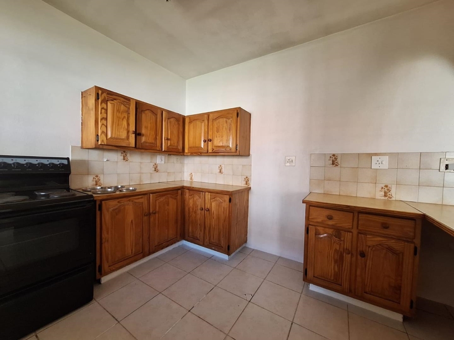 To Let 2 Bedroom Property for Rent in Beyerspark Gauteng