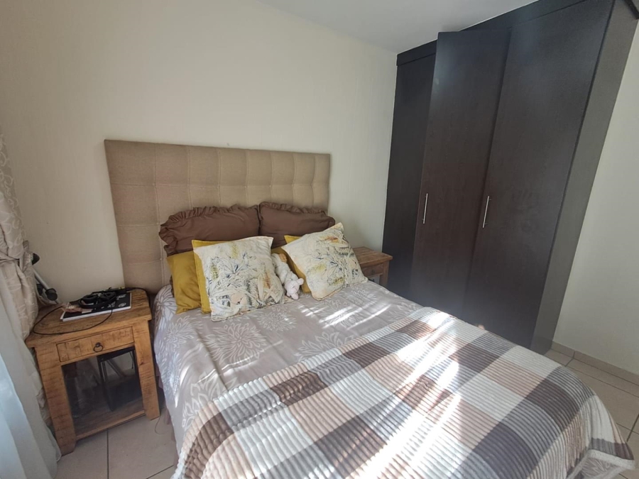 3 Bedroom Property for Sale in Mulbarton Gauteng