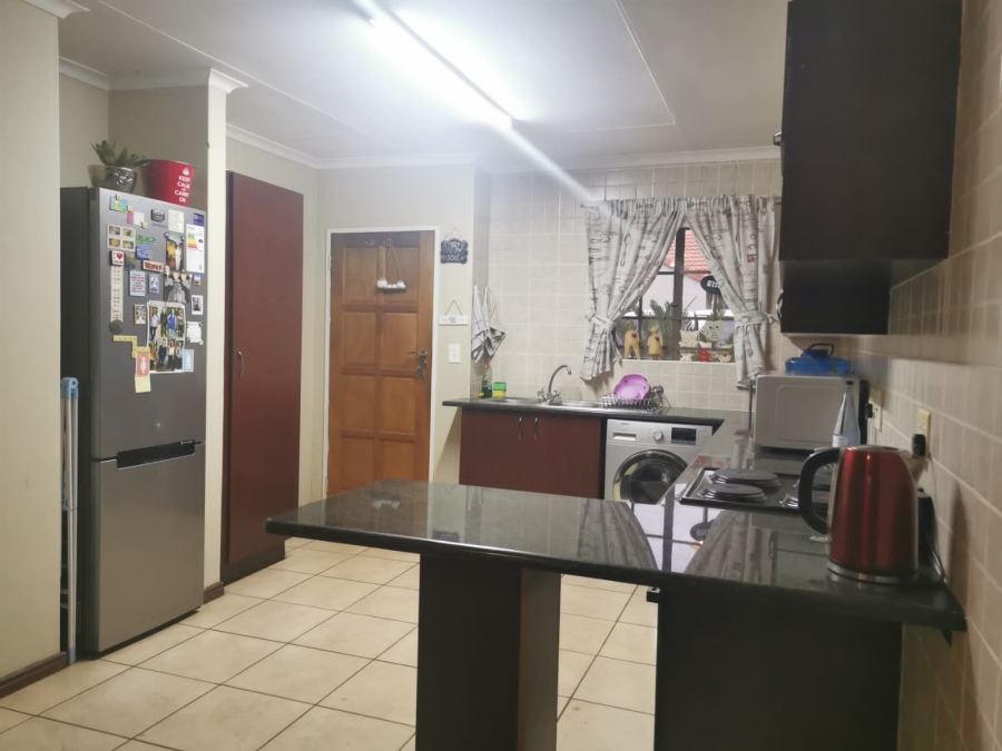 To Let 2 Bedroom Property for Rent in Montana Park Gauteng