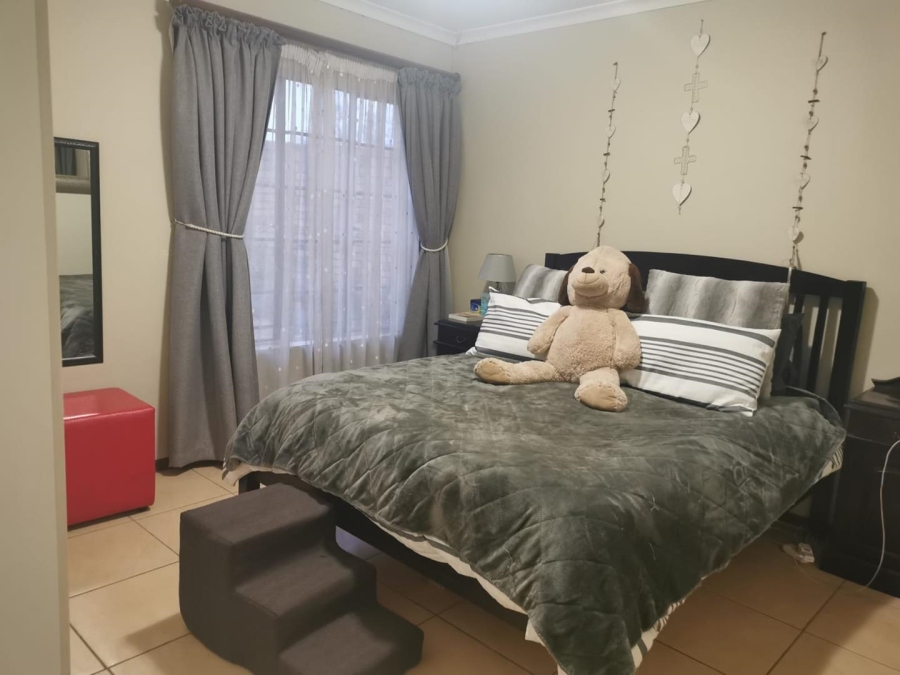 To Let 2 Bedroom Property for Rent in Montana Park Gauteng