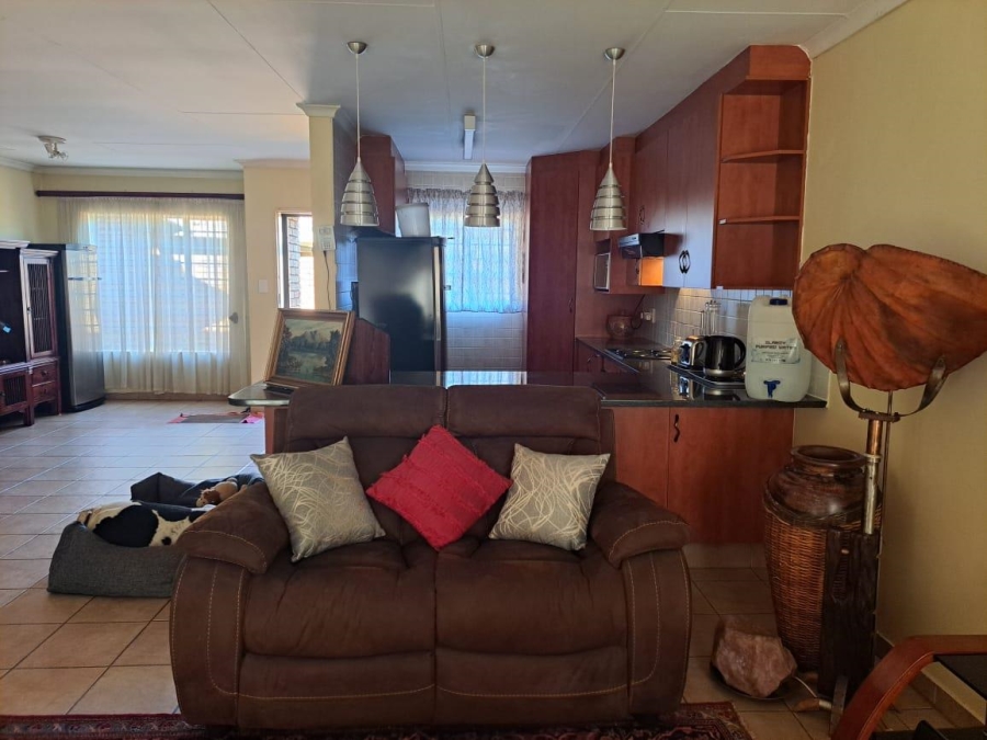 To Let 3 Bedroom Property for Rent in Montana Park Gauteng