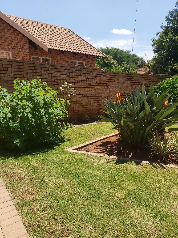 To Let 3 Bedroom Property for Rent in Montana Park Gauteng