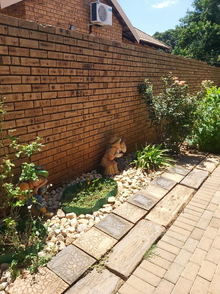 To Let 3 Bedroom Property for Rent in Montana Park Gauteng