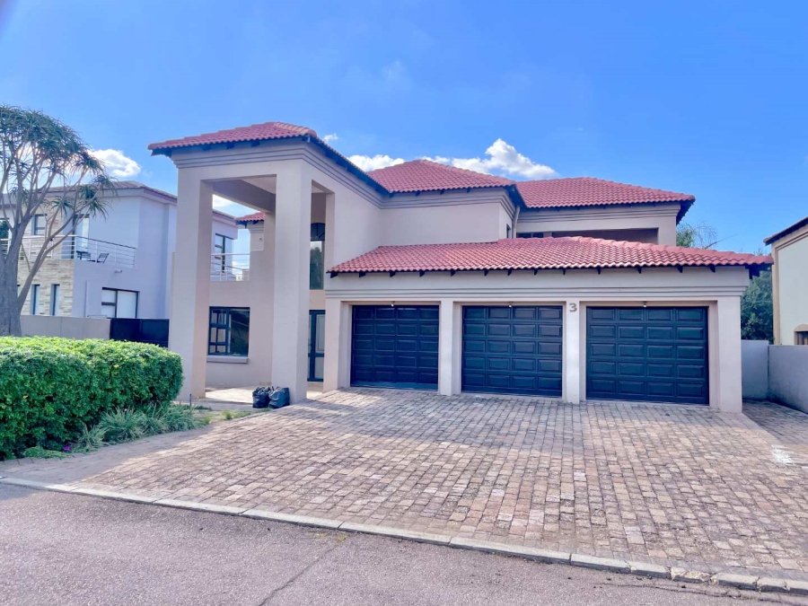 5 Bedroom Property for Sale in Silver Lakes Gauteng