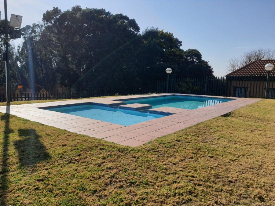 To Let 2 Bedroom Property for Rent in Sundowner Gauteng