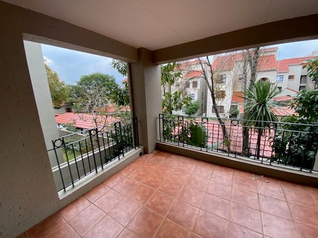 To Let 2 Bedroom Property for Rent in Fourways Gauteng