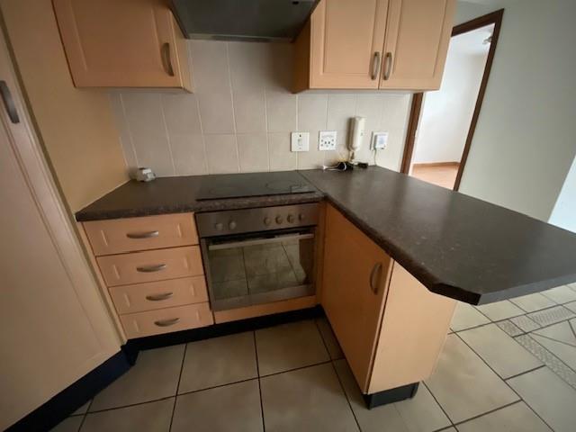 To Let 2 Bedroom Property for Rent in Fourways Gauteng