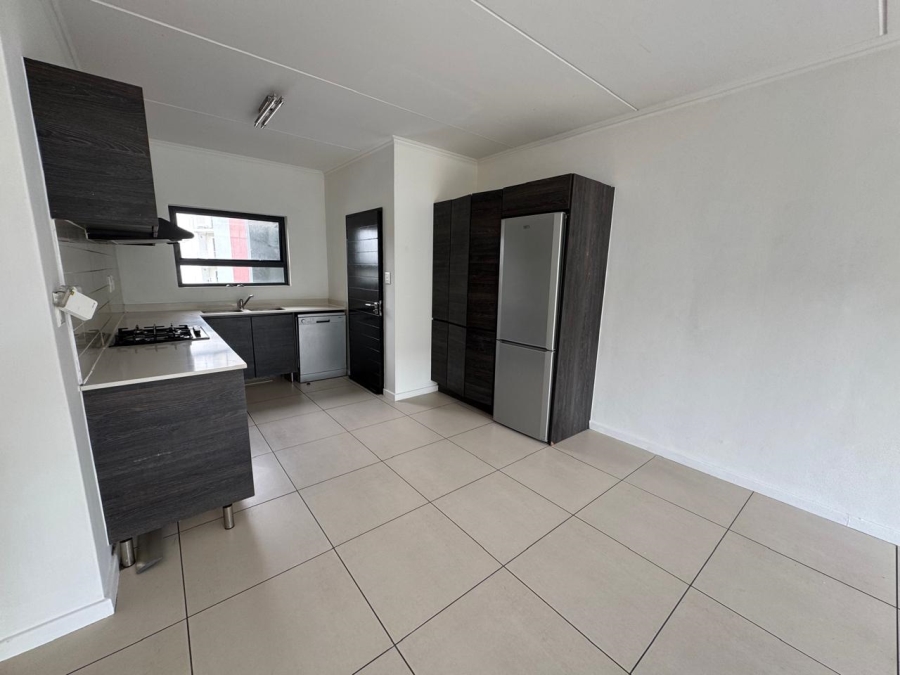 To Let 2 Bedroom Property for Rent in Dainfern Gauteng