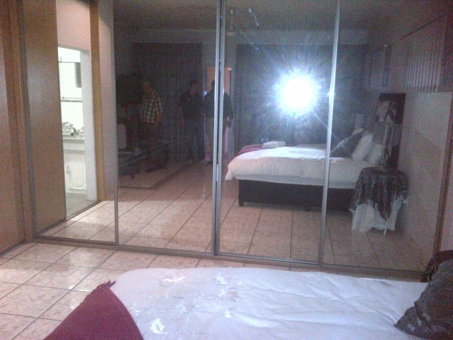 9 Bedroom Property for Sale in Lyttelton Gauteng