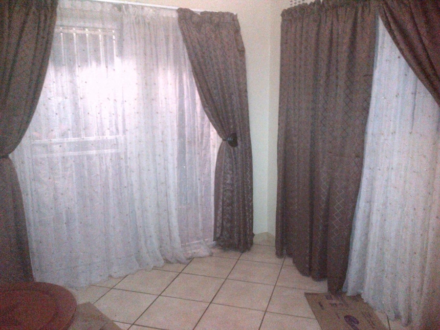 9 Bedroom Property for Sale in Lyttelton Gauteng