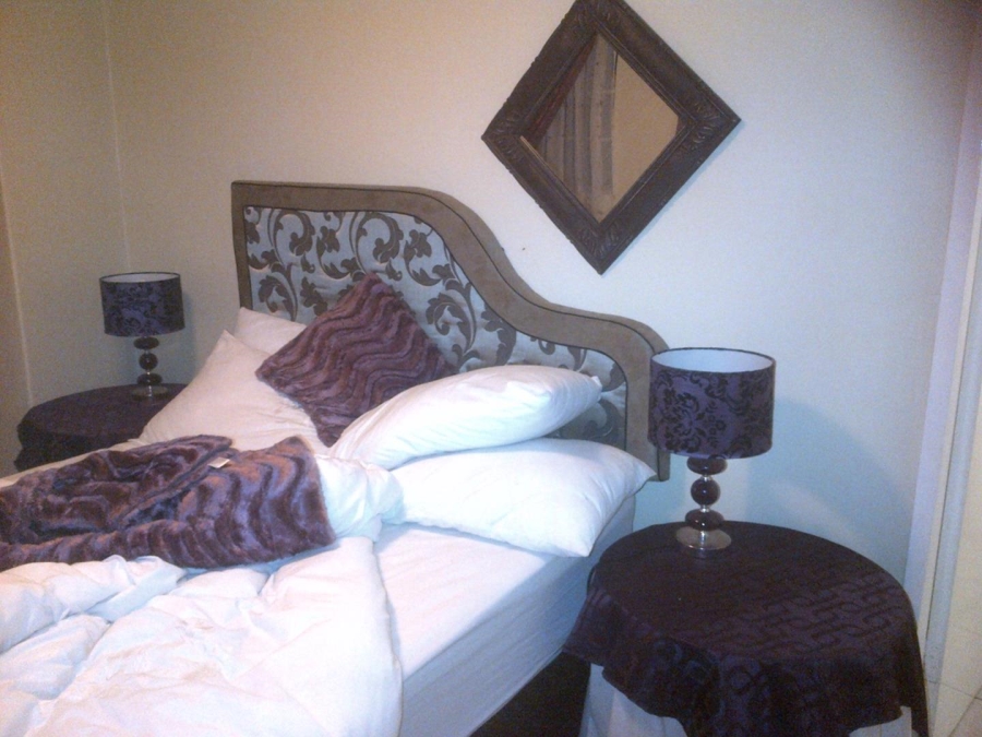 9 Bedroom Property for Sale in Lyttelton Gauteng