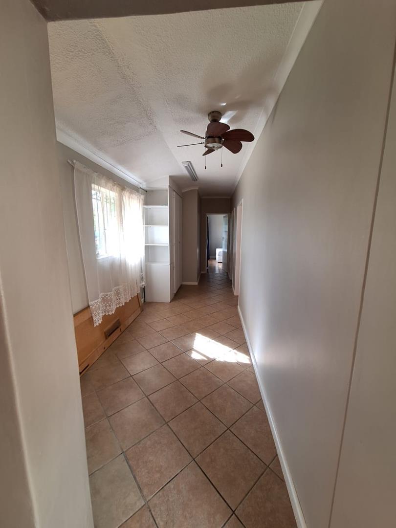 To Let 3 Bedroom Property for Rent in Faerie Glen Gauteng