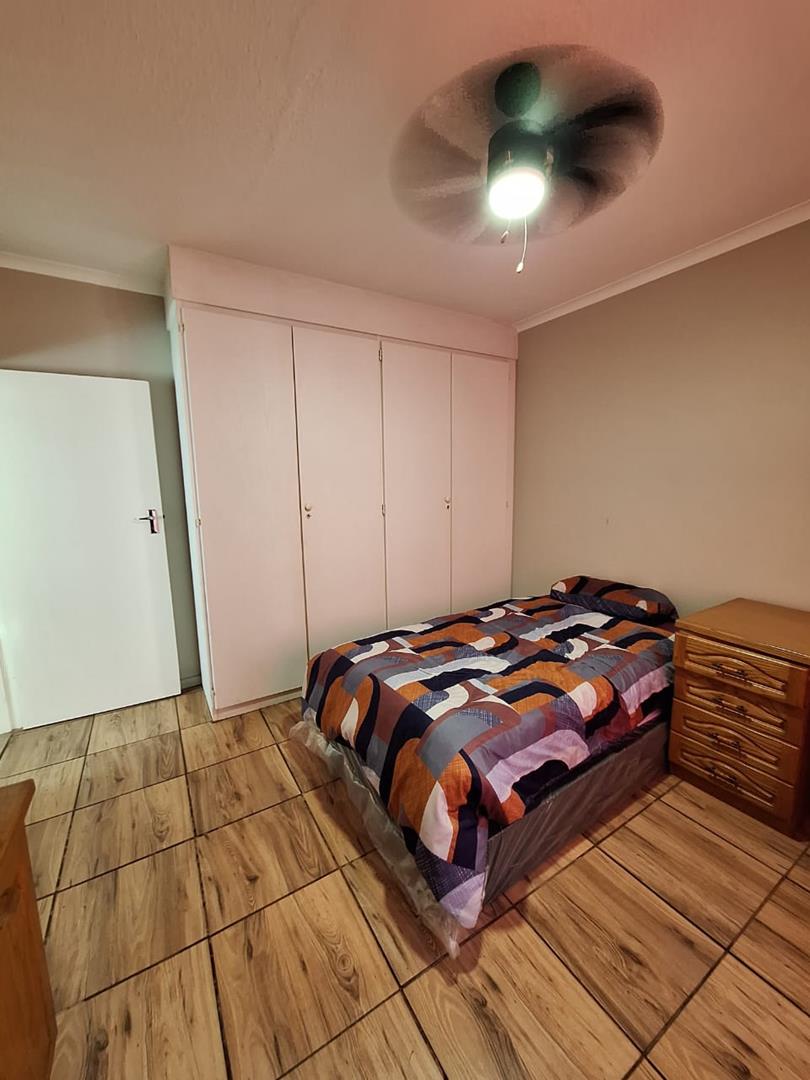 To Let 3 Bedroom Property for Rent in Faerie Glen Gauteng