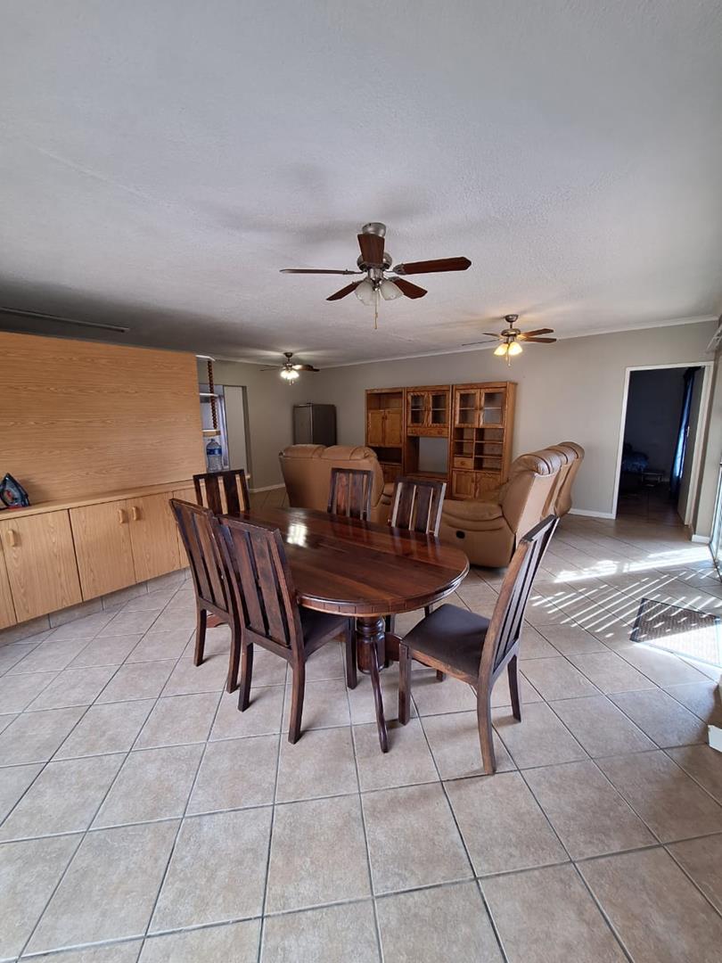 To Let 3 Bedroom Property for Rent in Faerie Glen Gauteng