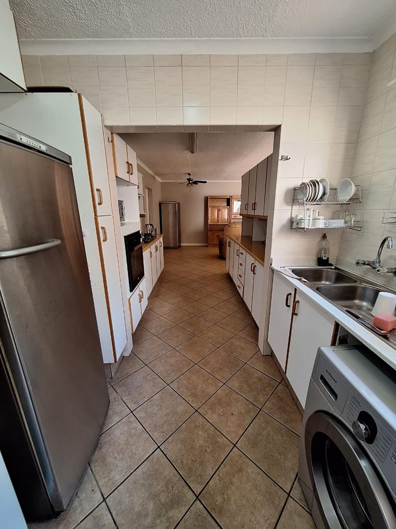 To Let 3 Bedroom Property for Rent in Faerie Glen Gauteng