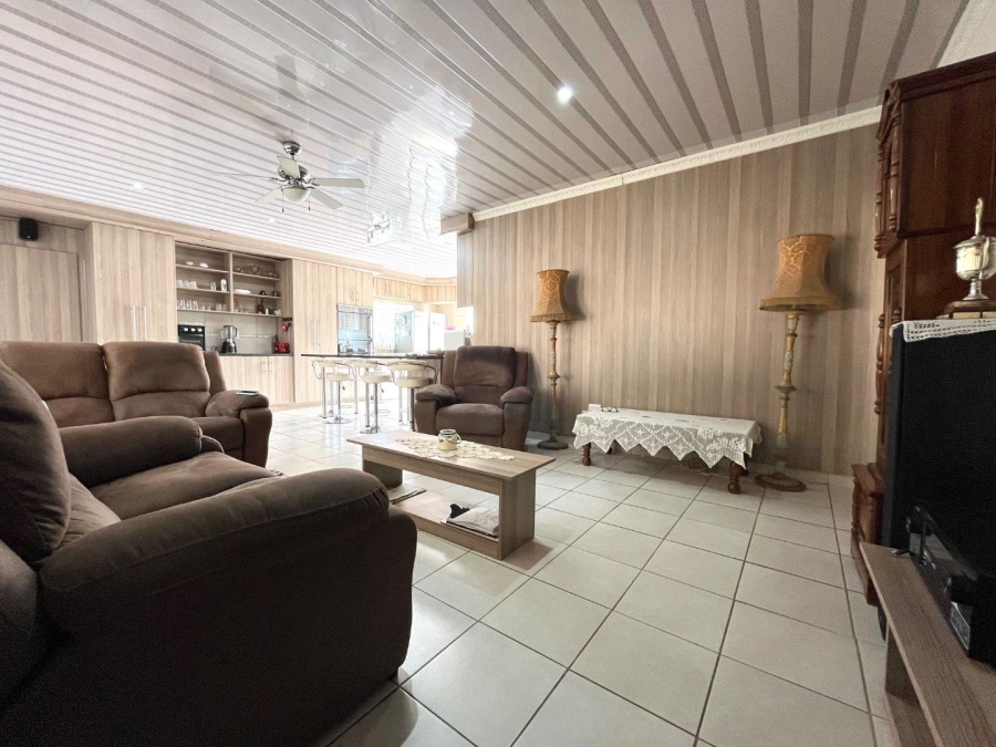 7 Bedroom Property for Sale in Northmead Gauteng